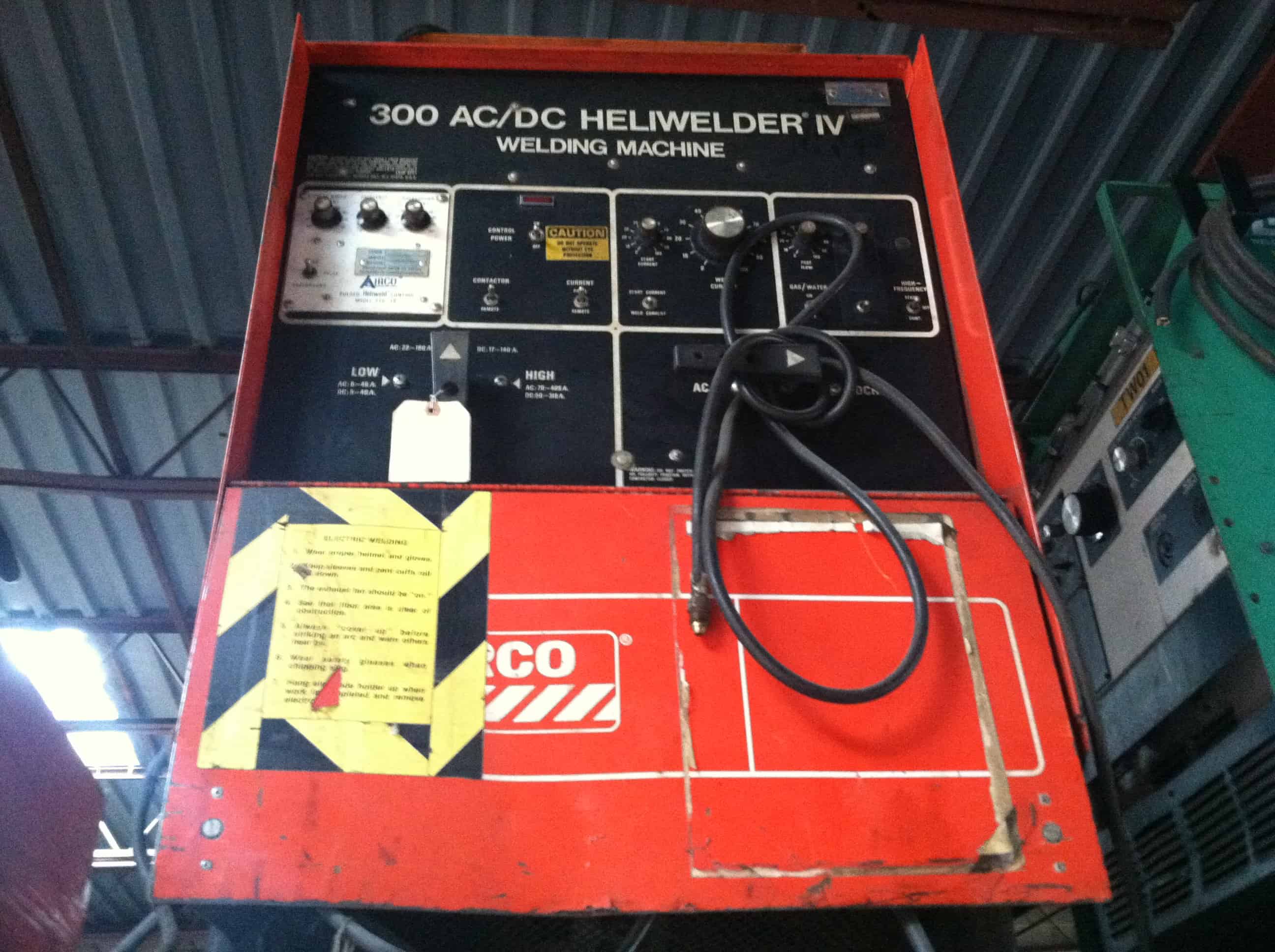 Reconditioned AIRCO 300 AMP ACDC HELIARC WELDER WeldingPro